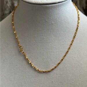 Elegant Gold Chain Necklace